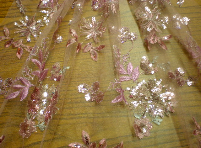 5.Mauve Flower Sequins #1